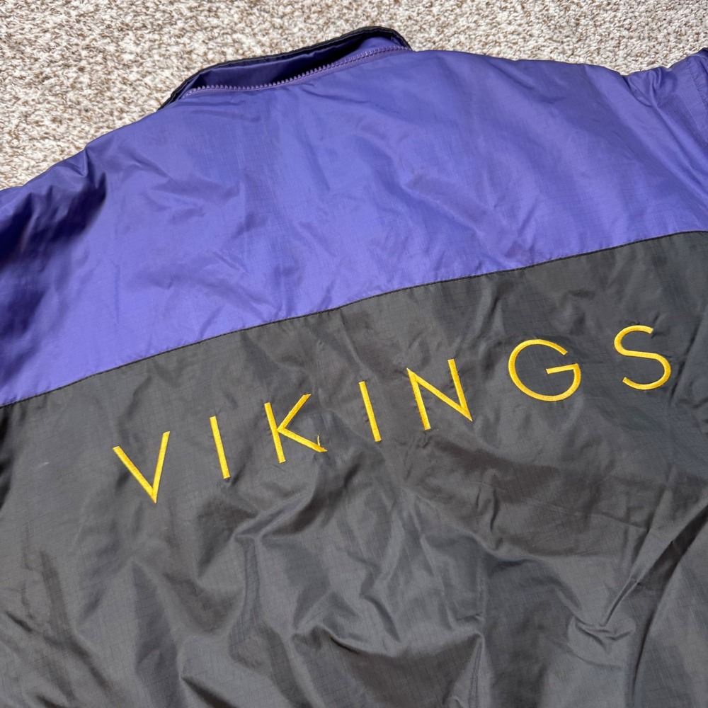 Vintage NFL Minnesota Vikings Purple‎ Black Gold Bomber Jacket Men's XL Made USA